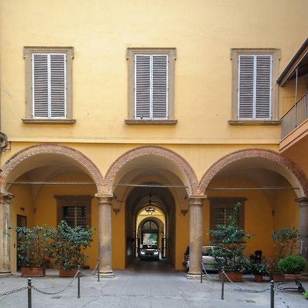 ANDREA LUXURY APARTMENTS Strada Maggiore Studio 1 Bologna Esterno foto