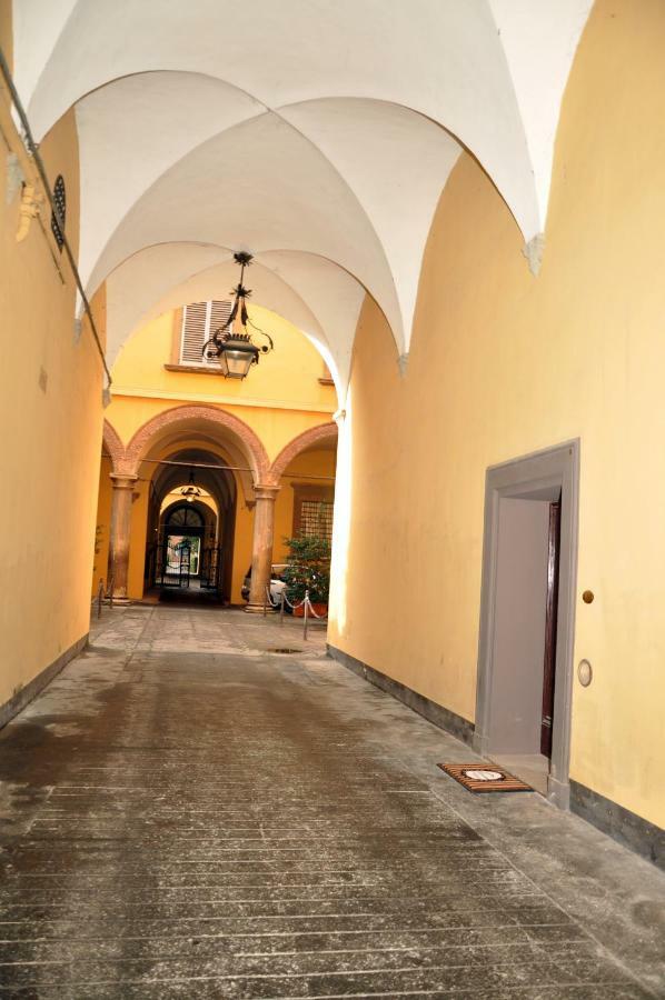 ANDREA LUXURY APARTMENTS Strada Maggiore Studio 1 Bologna Esterno foto
