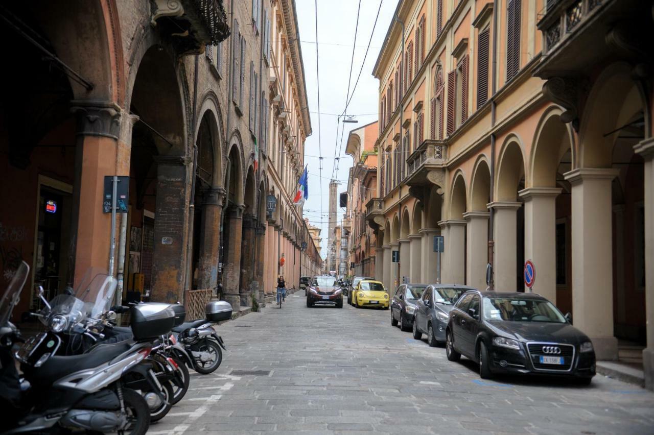ANDREA LUXURY APARTMENTS Strada Maggiore Studio 1 Bologna Esterno foto